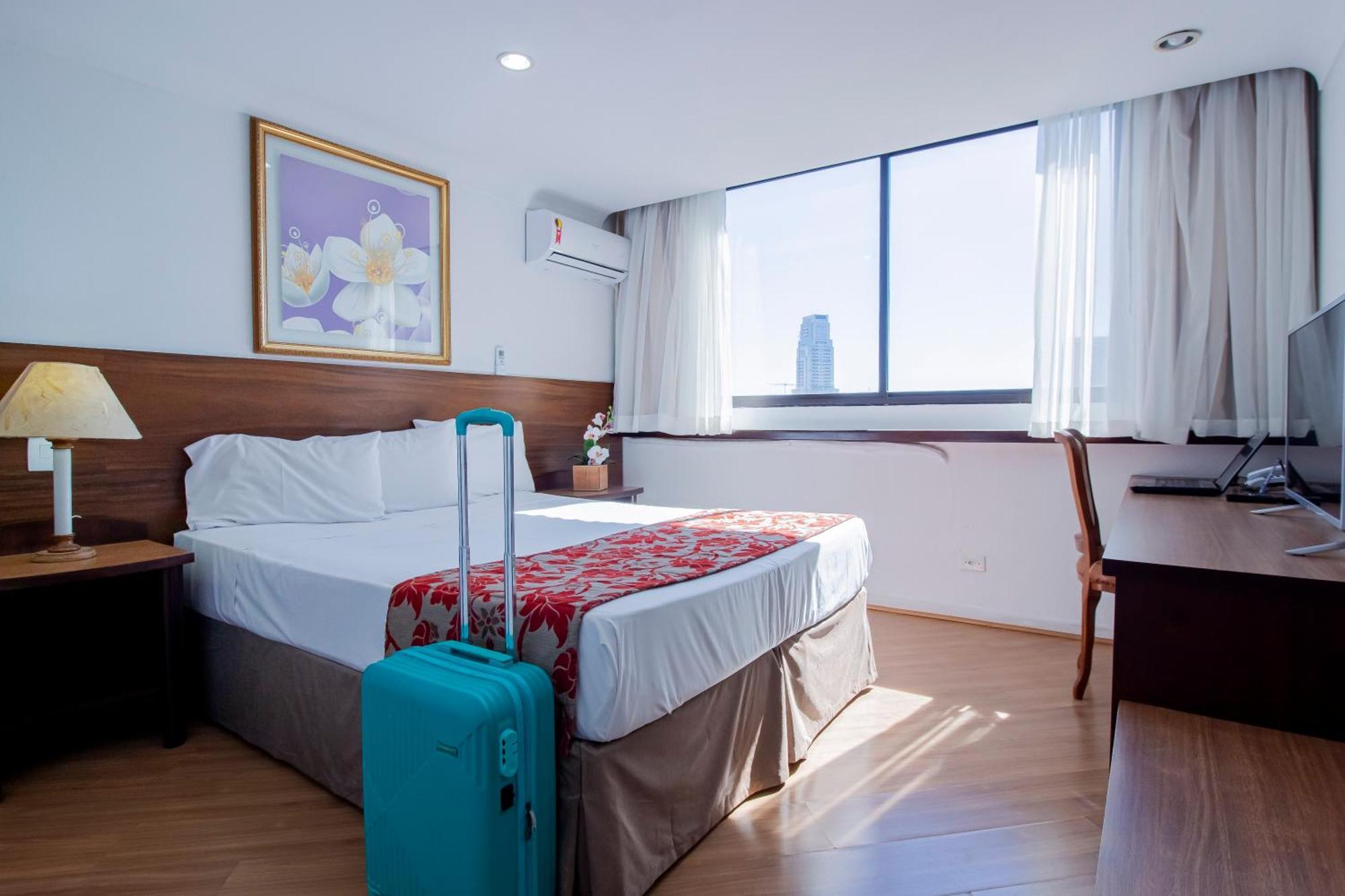Hotel Dan Inn Curitiba Centro By Nacional Inn Екстериор снимка